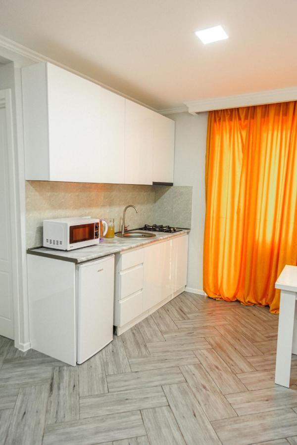 Apartment "B" With A Separate Bedroom Tbilisi Zewnętrze zdjęcie